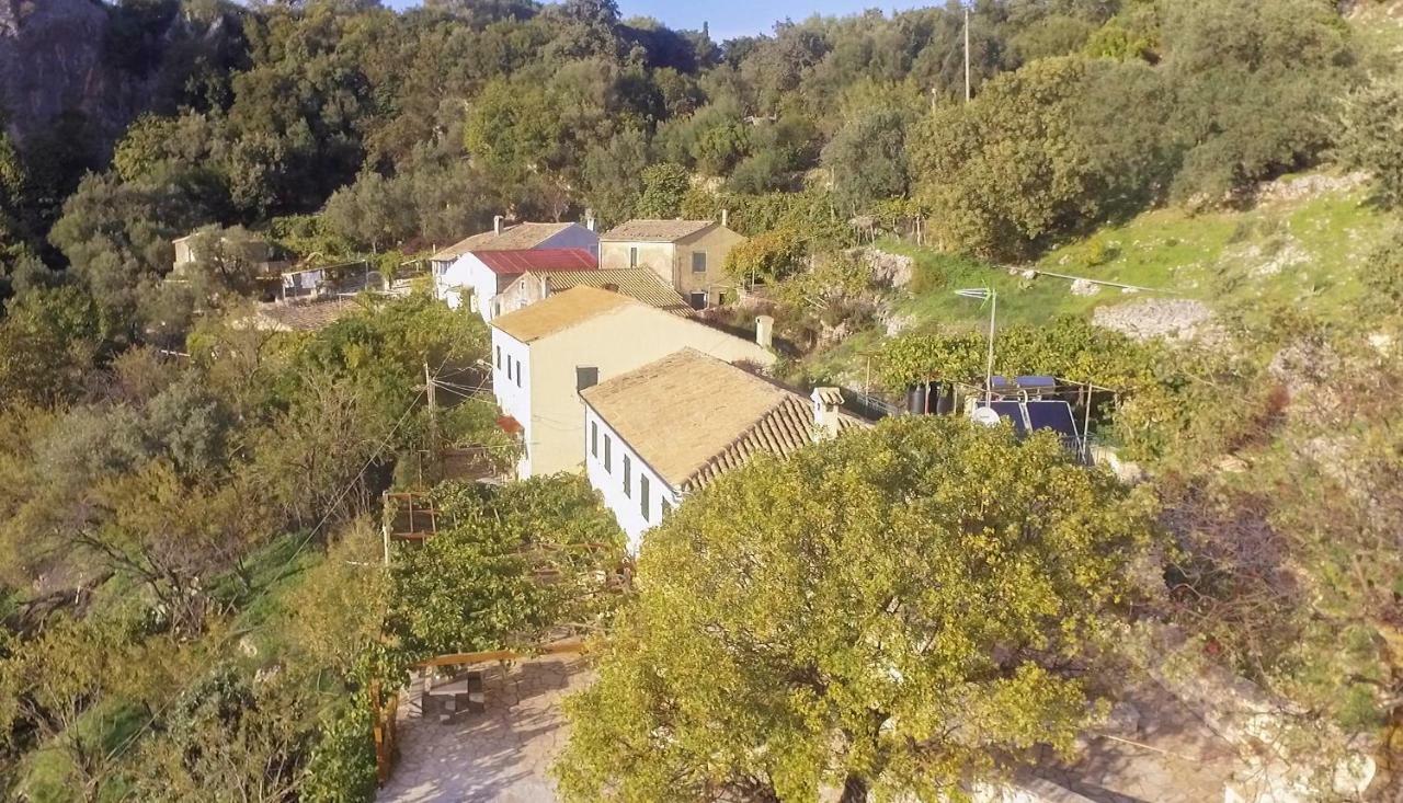 Penzion Castelli Olive Press Acharavi  Exteriér fotografie