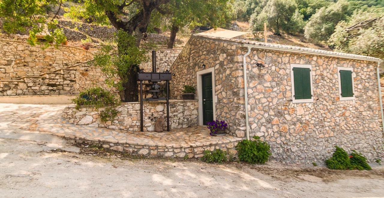 Penzion Castelli Olive Press Acharavi  Exteriér fotografie